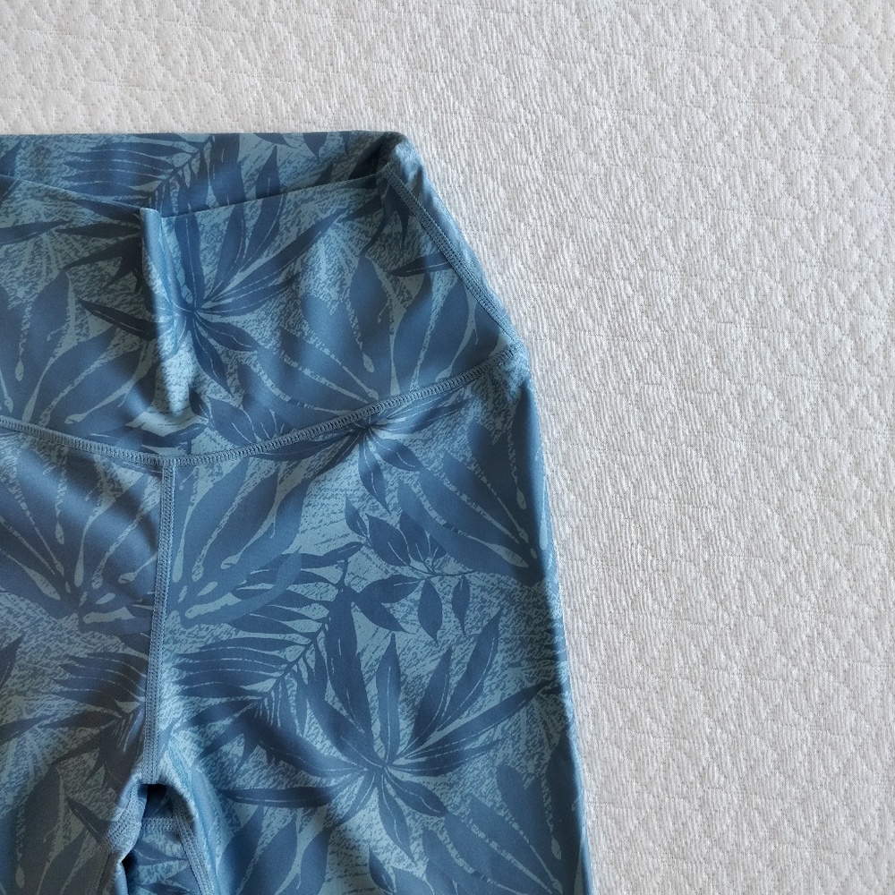 P'tula Desa'ree II Swift Legging - Picture 2 of 8
